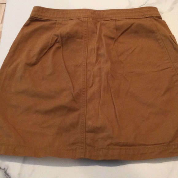 Old navy rust brown colored mini skirt, size 2. - Picture 3 of 4